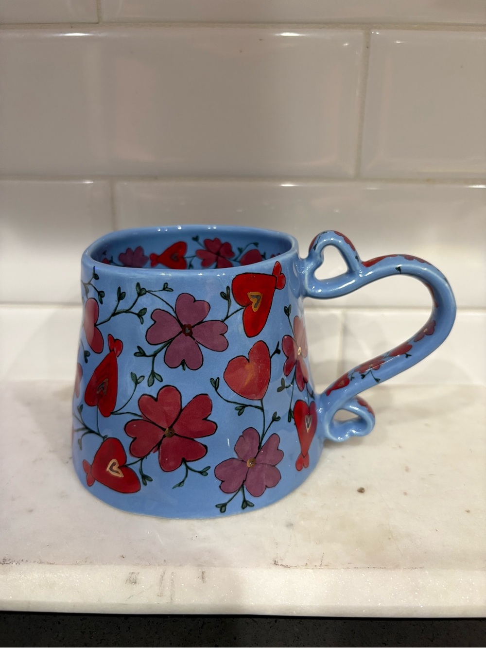 Anthropologie Blue Glazed Ceramic Bowl Red Hearts Flowers - Picture 4 of 9